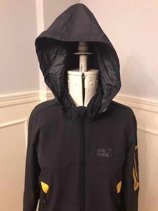 Chaqueta rompe viento jacket abrigo plumífero M