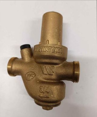 Válvula reguladora de presión de agua