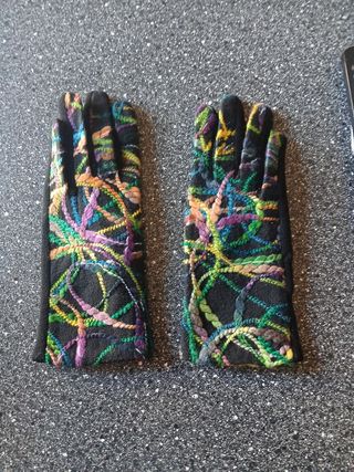 Guanti donna colorati artigli