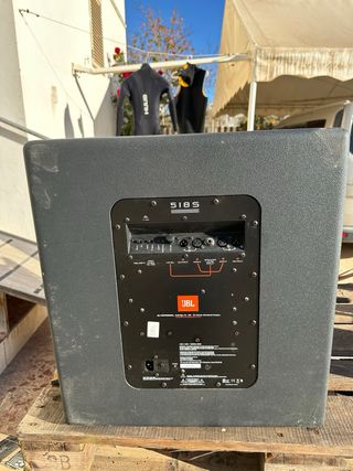 Jbl eon 518s