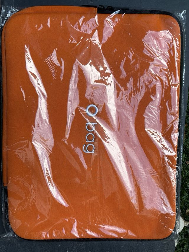 Custodia per laptop in neoprene arancione Obag