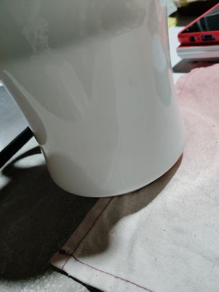 Jarrita de porcelana blanca