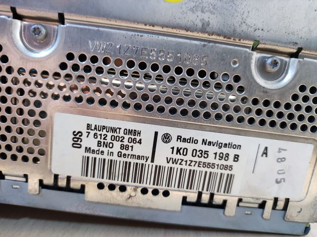 RADIO NAVEGADOR GOLF V R32