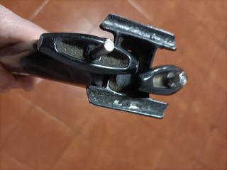 Tija de carbono con retroceso