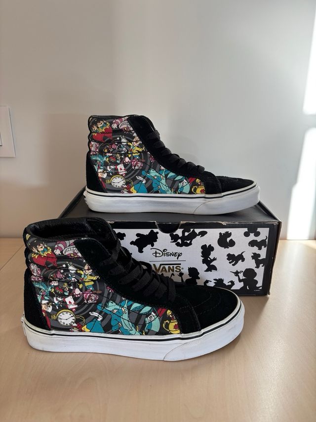 Zapatillas Vans x Disney Sk8Hi edición limitada
