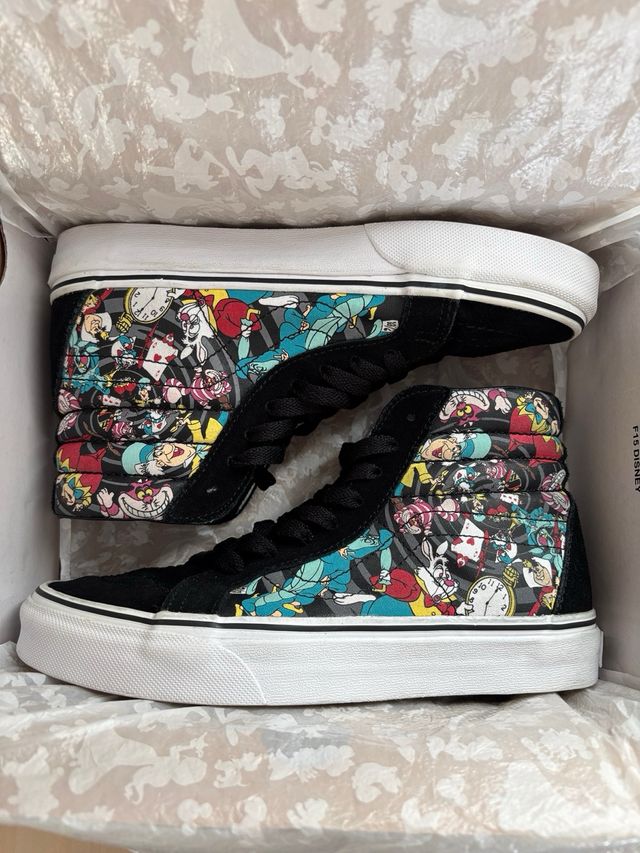 Zapatillas Vans x Disney Sk8Hi edición limitada