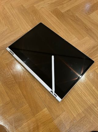 Ordenador/tablet convertible LENOVO tactil