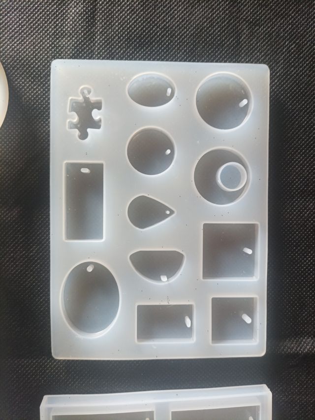 Moldes de silicona para complementos de resina.