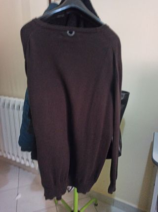 Maglioncino con bottoni uomo