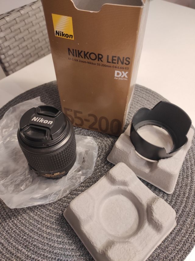 Objetivo nikon 55-200