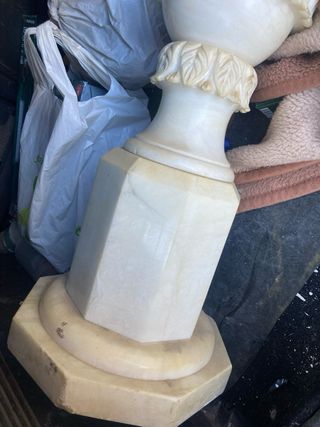 Pedestal mármol robusto 87x27 cm
