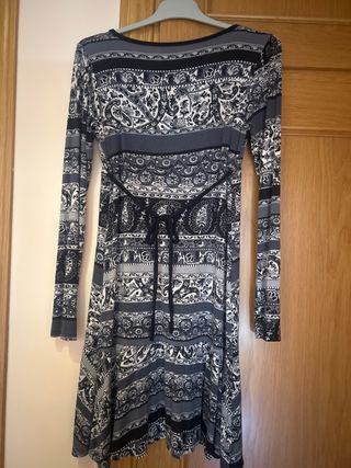 Vestido manda larga hecho en Italia