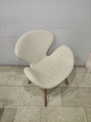 Sillón Butaca polipiel Blanca. Ref AB09