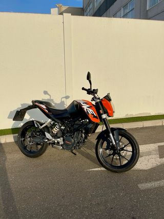 Ktm duke 125