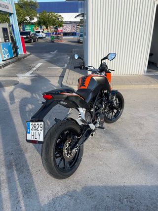 Ktm duke 125