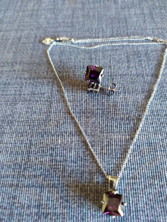 Trio cadena colgante y pendientes