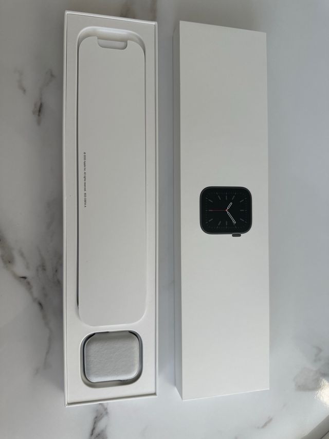 Apple watch Serie 6 Space Grey Aluminium 40mm