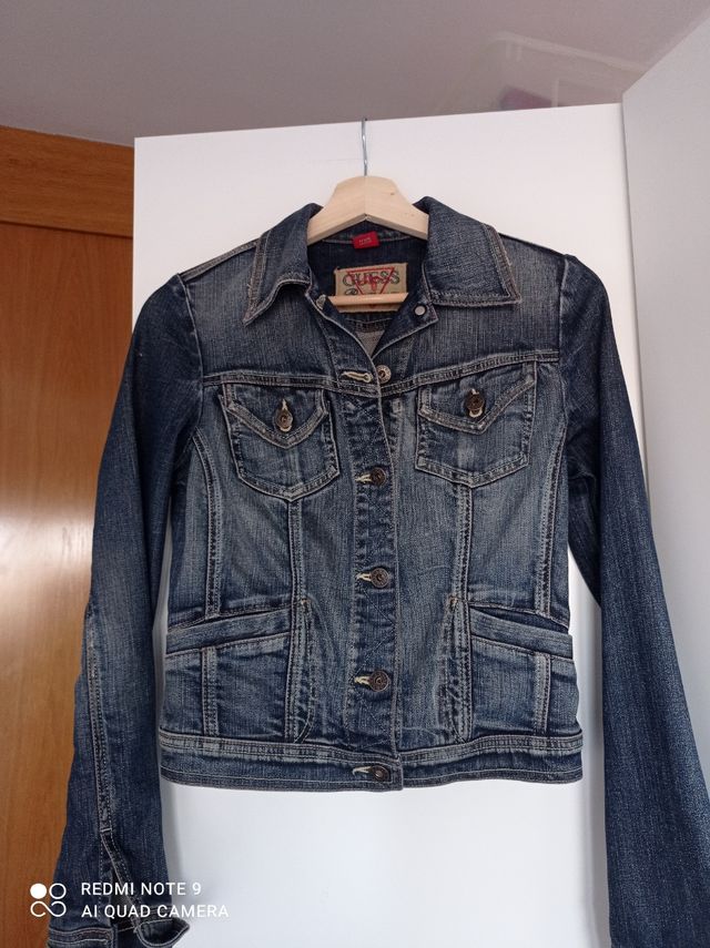 Chaqueta vaquera Guess