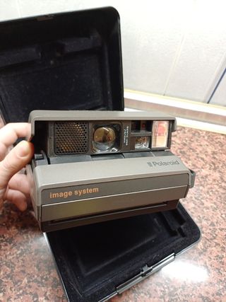 Cámara de fotos vintage Polaroid image