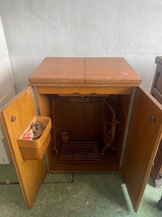 Maquina de coser antigua