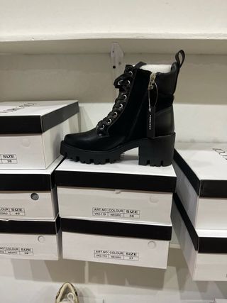 Botines negro