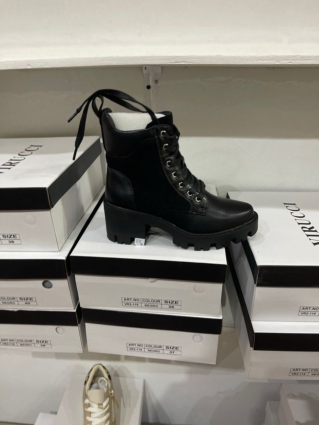 Botines negro