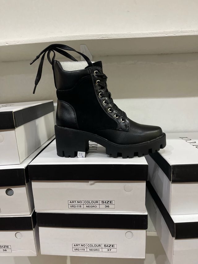 Botines negro