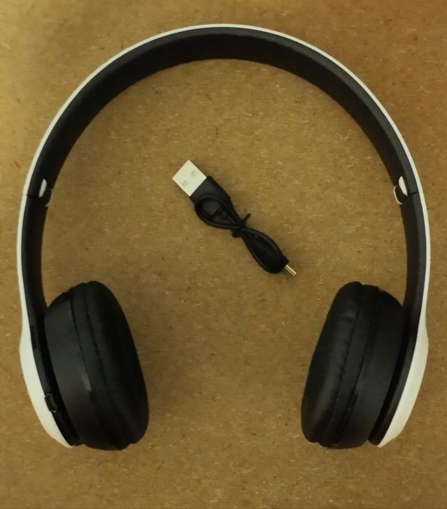 Cuffie wireless. NUOVO