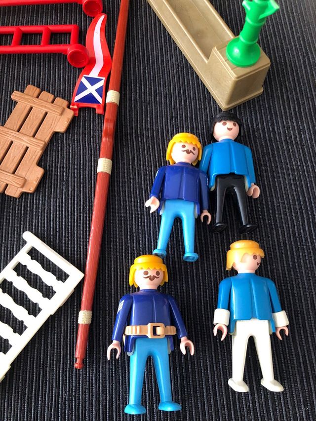 Piezas playmobil