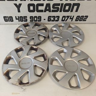 JUEGO TAPACUBO DACIA USADO 403151742R