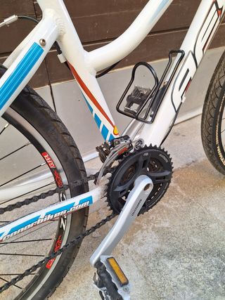 bicicleta montaña mujer