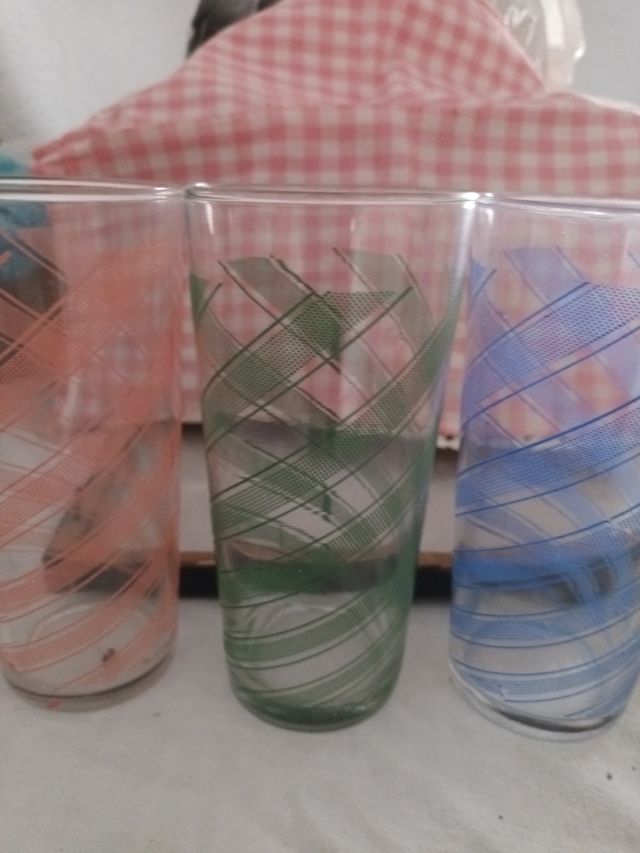 Vasos de colores