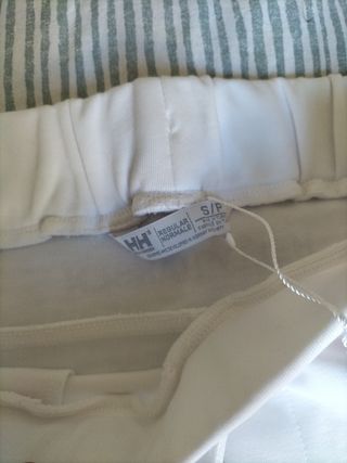 Pantalón helly hansen talla S
