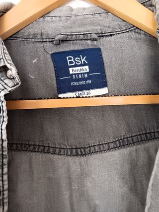 Camisa vaquera juvenil como nueva.