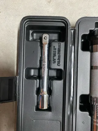 Llave dinamométrica 1/2 28 - 210 N.m ¡Nueva!!