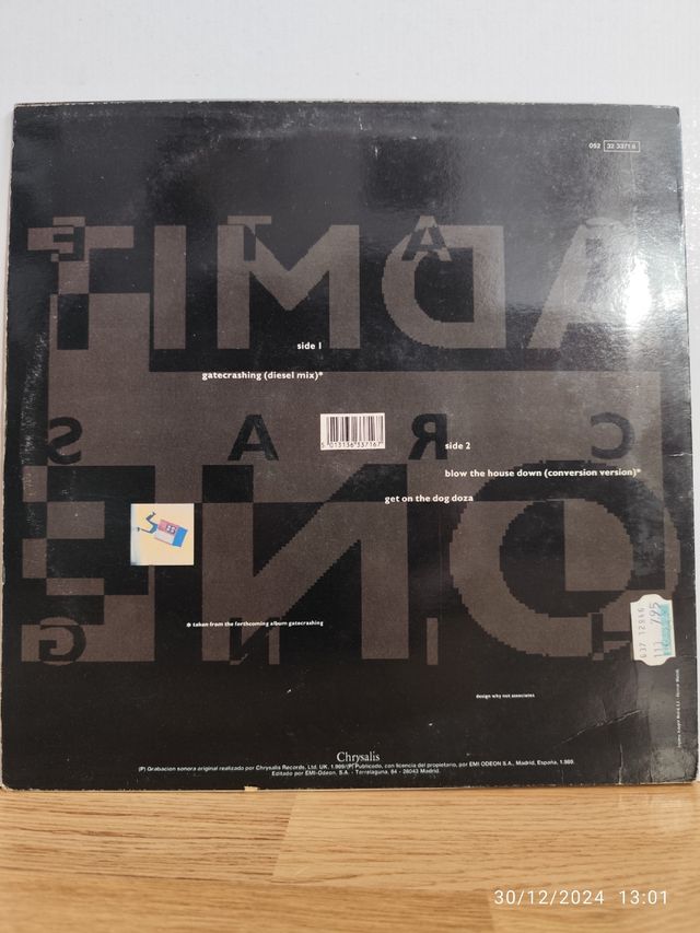 Vinilo Living In A Box - Gatecrashing