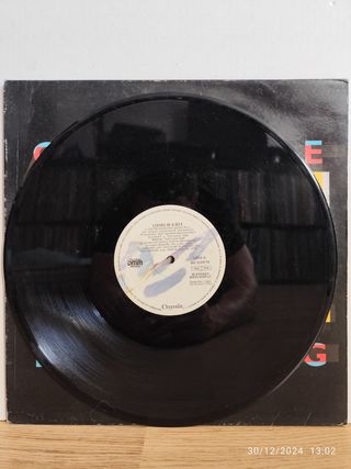 Vinilo Living In A Box - Gatecrashing