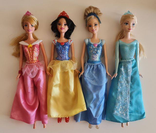 Princesas Disney Barbie de segunda mano por 15 EUR en Madrid en