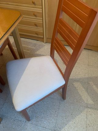 Mesa camilla con sillas, regalo su ropa chenilla