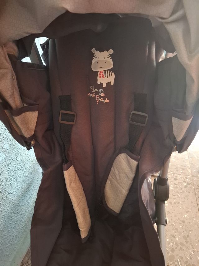 Vendo carrito para niño ligero en perfe