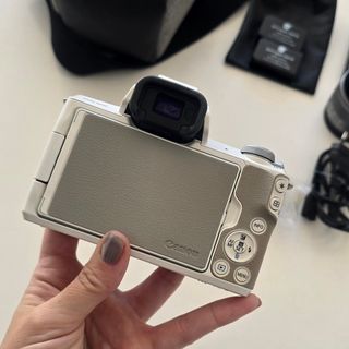 CanonM50+Gimbal ZhiYun cranem2 NEW