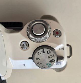 CanonM50+Gimbal ZhiYun cranem2 NEW