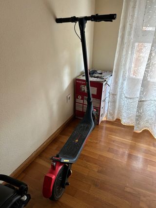 Patinete eléctrico Red Bull Race Teen