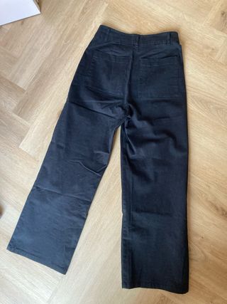 Pantalon negro ancho 36