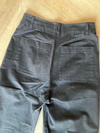 Pantalon negro ancho 36