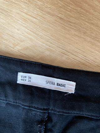 Pantalon negro ancho 36
