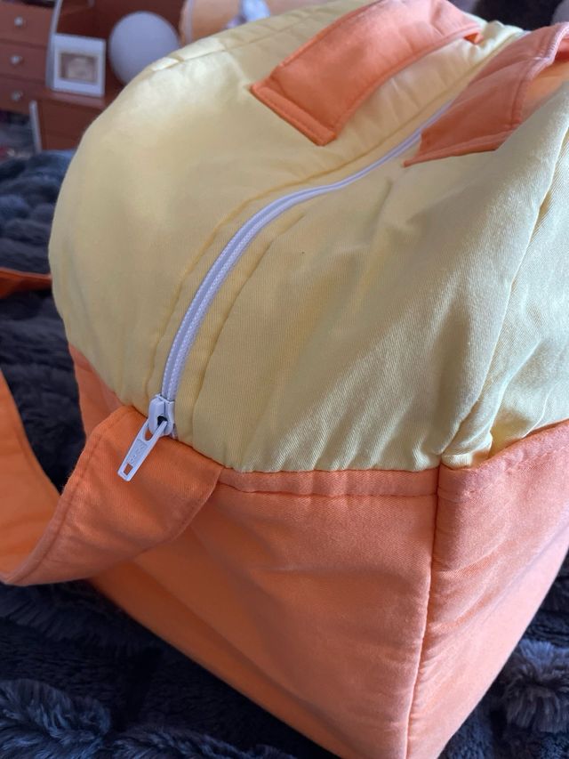 Bolso de bebe de Agatha Ruiz de la Prada