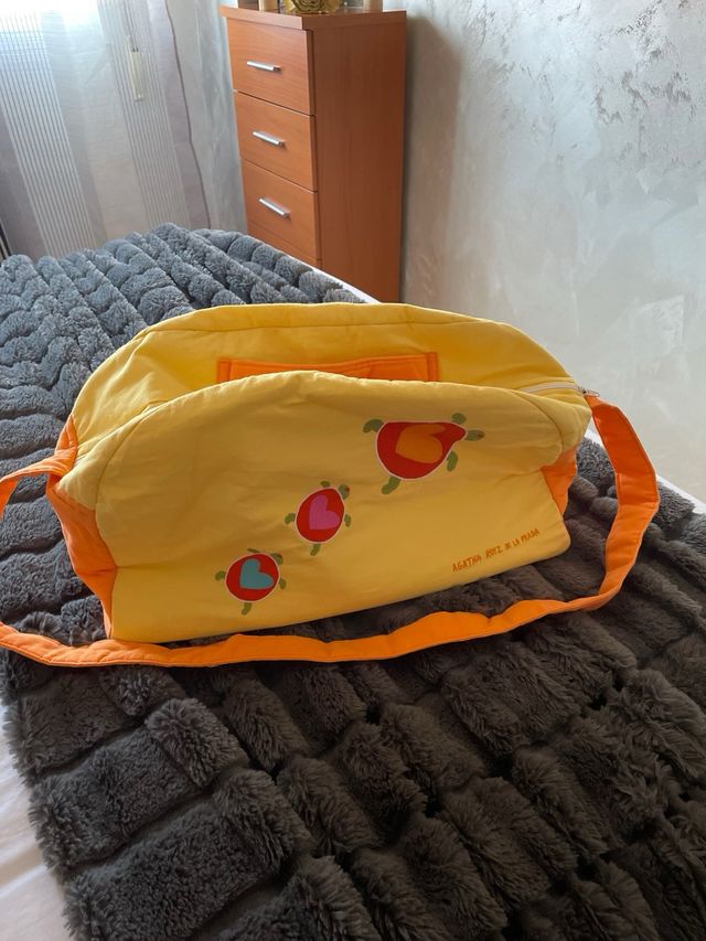 Bolso de bebe de Agatha Ruiz de la Prada