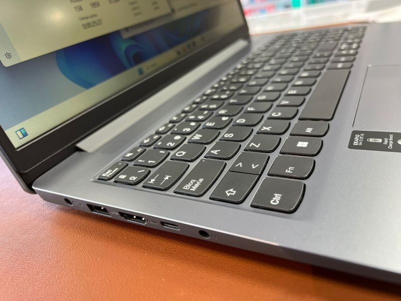 LENOVO IDEAPAD SLIM 3 #4V4DHY afbeelding 3