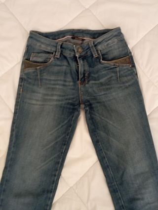 Vaqueros de MASSIMO DUTTI 